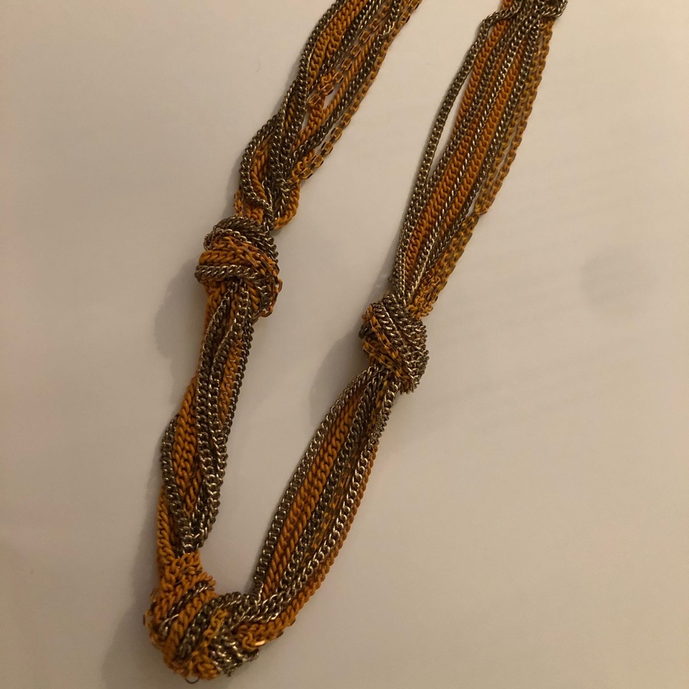 Multi-chain necklace - Picture 5 of 5